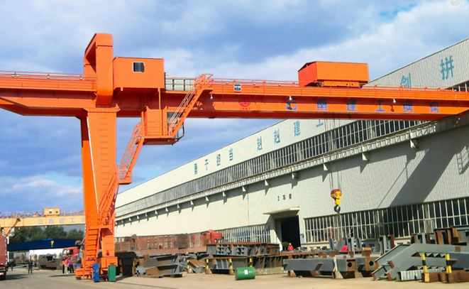 Polipasto semipórtico MGB — industrial crane